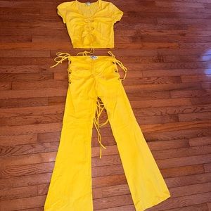 I am gia yellow set